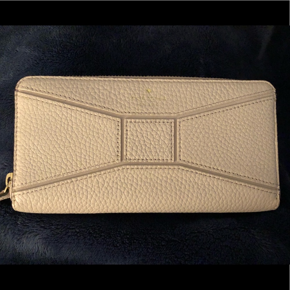 Kate Spade Bow Wallet